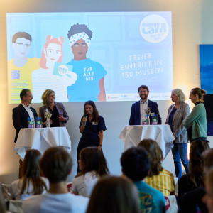Pressegespräch MuseumsCard 2025 (v.l.n.r. Dr. Philipp Salamon-Menger, Gyde Opitz, Daniela Blötz, Dr. Jochen Wilms, Dr. Stefanie Janssen, Kristin Fechner)